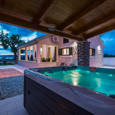 Tatil Evi Figurica Novigrad (Dalmatia)