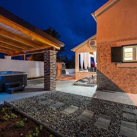 Figurica Tatil Evi Novigrad (Dalmatia)