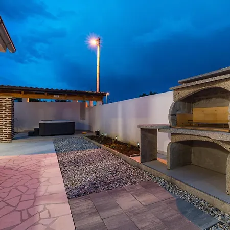 Figurica Tatil Evi Novigrad (Dalmatia)