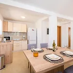Figurica Holiday home *