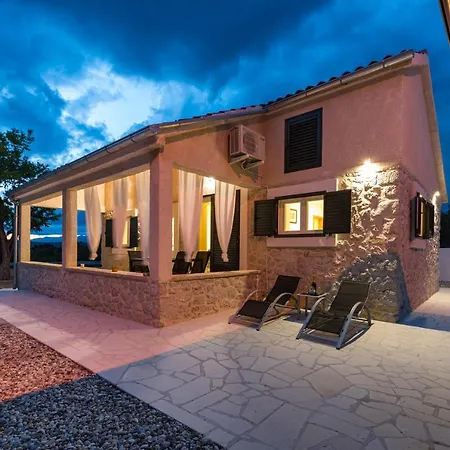 Holiday home Figurica Novigrad (Dalmatia)