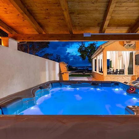 Holiday home Figurica *