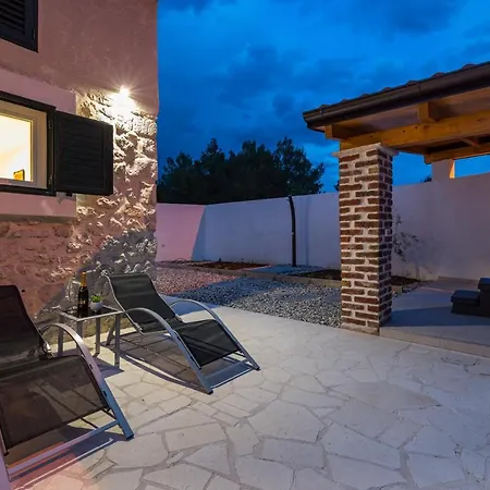 Holiday home Figurica Novigrad (Dalmatia)