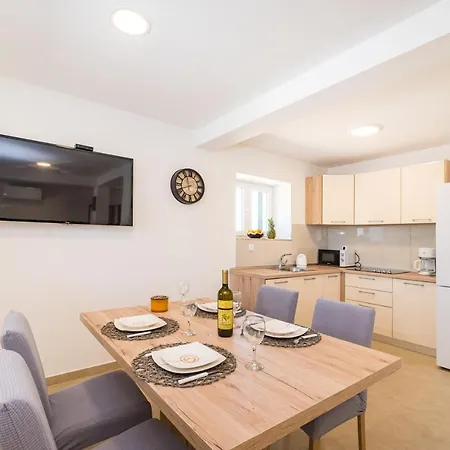 Holiday home Figurica Novigrad (Dalmatia)